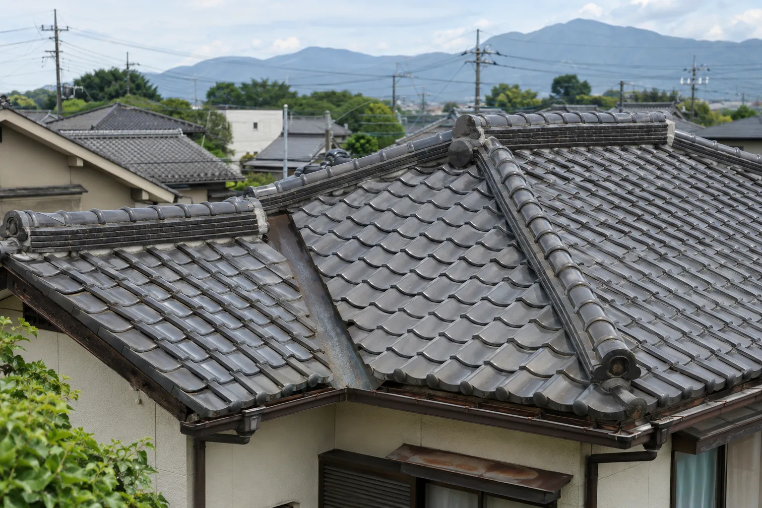 屋根・棟・谷・板金の雨漏り修理