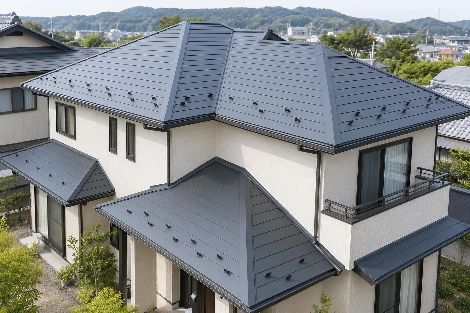 役物と付帯工事が多い屋根の見積り例