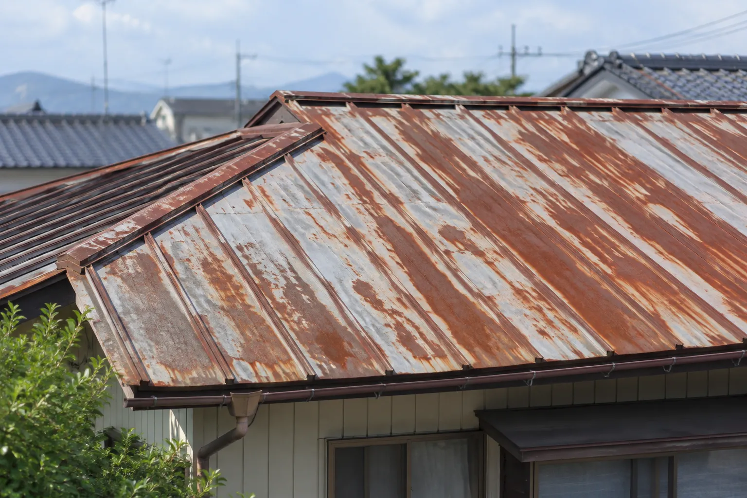 錆が発生した金属屋根
