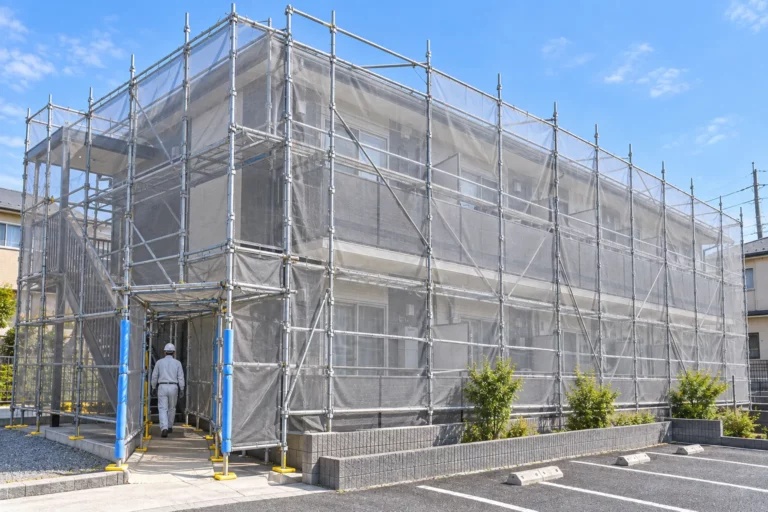 足場・飛散防止メッシュの施工工程