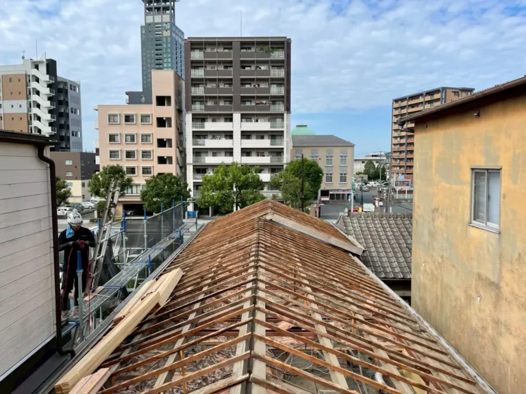 屋根葺き替え 施工中写真